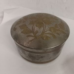 Pewter Brass Metal Trinkets Box with Botanica Floral Etchings Japan